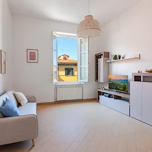 Cvr 8- 3 Rooms With Views - Near The Tower